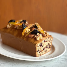 Załaduj obraz do przeglądarki galerii, Keks bakaliowo-rumowy na święta