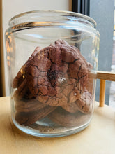 Załaduj obraz do przeglądarki galerii, Chocolate cookie z solą morską
