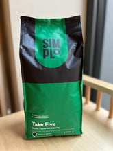 Załaduj obraz do przeglądarki galerii, Kawa ziarnista Simplo Take Five