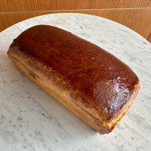 Załaduj obraz do przeglądarki galerii, Chałka foremkowa bez kruszonki