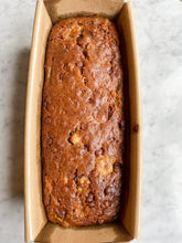 Załaduj obraz do przeglądarki galerii, Chlebek bananowy cały | zamówienie z tygodniowym wyprzedzeniem