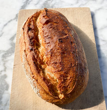 Załaduj obraz do przeglądarki galerii, Orkiszowy na Święta | odbiór 22 - 24 grudnia 2025