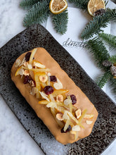 Załaduj obraz do przeglądarki galerii, Keks bakaliowo-rumowy na święta
