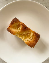 Załaduj obraz do przeglądarki galerii, Ciasto cytrynowe | porcja
